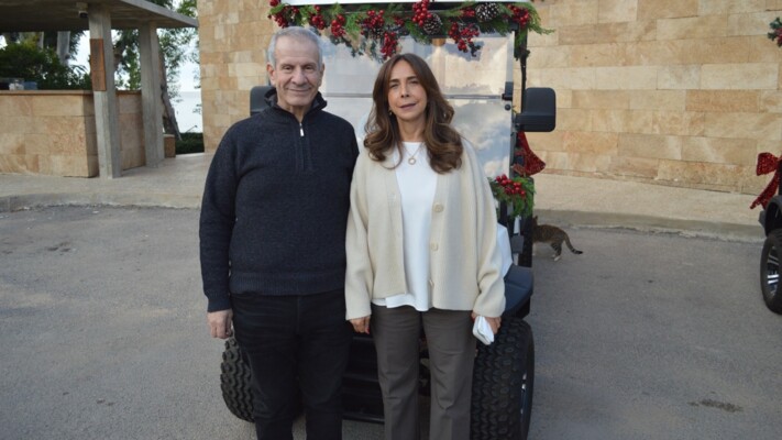 افتتاح القرية الميلادية في Serenata بمشاركة إعلامية بدعوة من الوزيرة السابقة زينة عكر