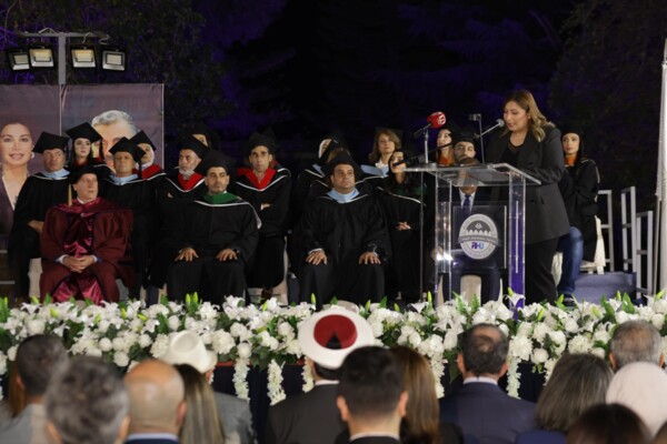 شحادة في الاحتفال باليوبيل الفضي لجامعة رفيق الحريري: التعليم أساس بناء الإنسان والوطن