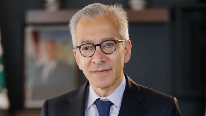 البساط: السلع الأساسية متوافرة ومخزون المواد الغذائية يكفي لـ4 أشهر والأولوية بالمساعدات هي للإغاثة