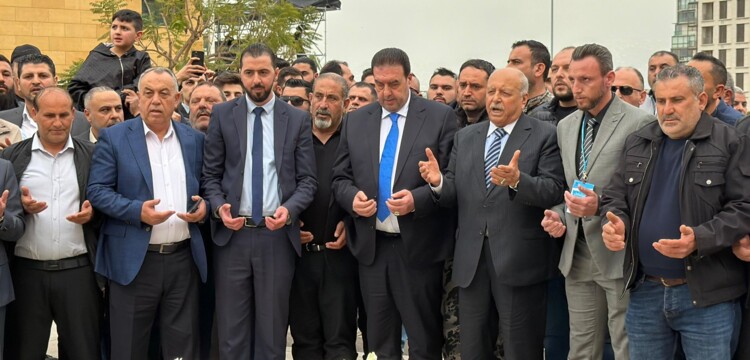 البعريني زار مع رستم ووفد من عكار ضريح رفيق الحريري: اغتيل الرجل وبقي المشروع