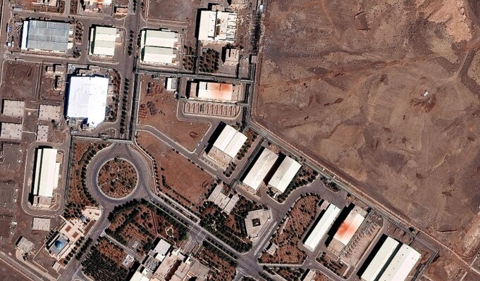 إذاعة الجيش الإسرائيلي: إسرائيل تطوّر آلية إنذار لمراقبة اليورانيوم الإيراني عالي التخصيب