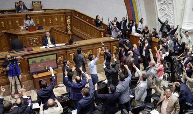 البرلمان الفنزويلي يقر قانون العفو الذي يسمح بالإفراج عن السجناء السياسيين