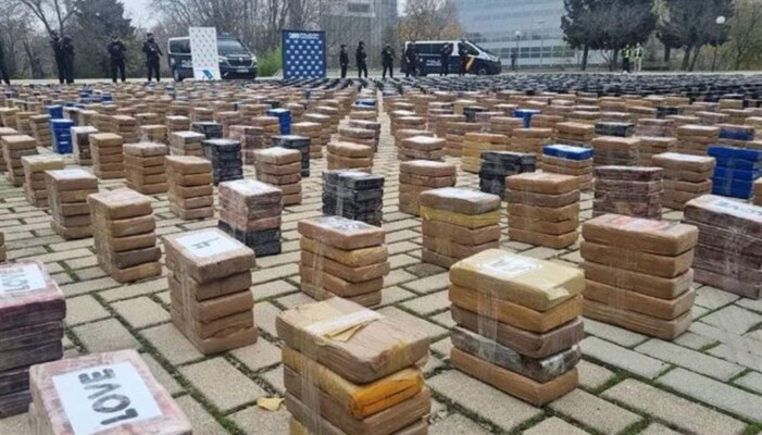 الشرطة الاسبانية: ضبط 6,5 أطنان من الكوكايين في سفينة قبالة سواحل جزر الكناري