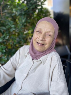 سيدة تعاني من الزهايمر غادرت منزلها في السانتريز صباحًا ولم تعد