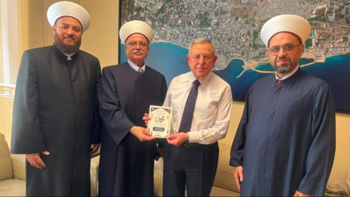 السنيورة: لإصلاح المؤسسات الاسلامية والنهوض بها للقيام بمهامها على أتم وجه