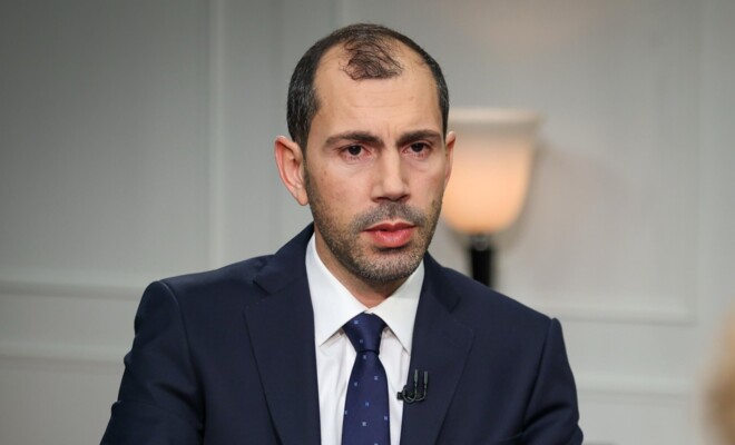 مكتب أحمد الخير: البعض يروّج مواقف لا تعكس توجهاته السياسية وأخبارًا مفبركة لغايات انتخابية