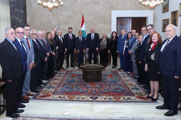 الرئيس عون: على اللبنانيين أن يعوا انه ليس لدينا إلا وطن واحد وما من احد يحميهم إلا الدولة ووحدتهم اهم سلاح بيدها