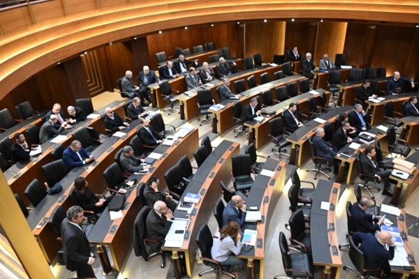 بري طلب قطع البث المباشر لمناقشة قانون موازنة 2026 بعد النقاشات الحادة