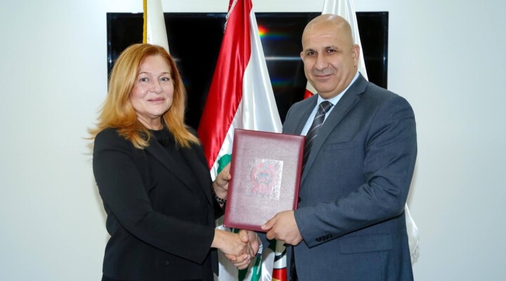 توقيع بروتوكول تعاون بين الدفاع المدني و"AUT" لتعزيز الشراكة الأكاديمية وتطوير مهارات العناصر