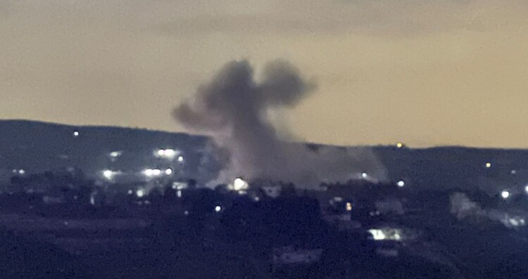 جرحى في غارات على السريرة والقطراني وسحمر فجر اليوم