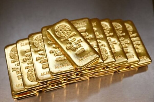 "رويترز": صعود الذهب في المعاملات الفورية 1% ليصل إلى 4409.35 دولار للأونصة