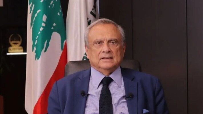 حبيب هنأ حاكم مصرف لبنان لانتخابه رئيساً لمجلس محافظي صندوق النقد العربي: وسام رفيع على صدر لبنان