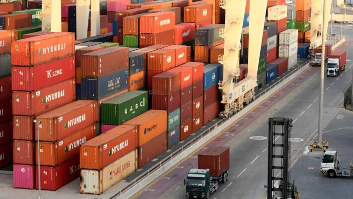 "رويترز" عن بيانات: صادرات الإمارات من الخام عند مستوى قياسي بعد الخروج من "أوبك"