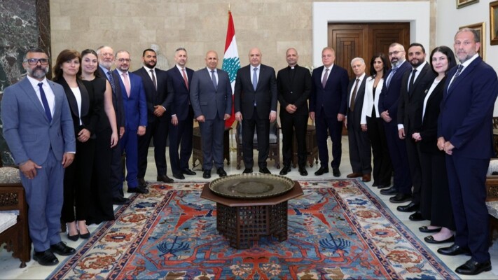 الرئيس عون لوفد من بلدة عين إبل: صمود ابناء البلدات الحدودية موضع فخر والدولة ستكون إلى جانبكم