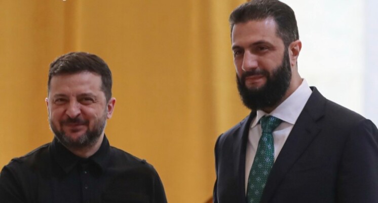 زيلينسكي‬⁩ من ⁧‫دمشق‬⁩: اتفقنا مع الشرع على تعزيز التعاون الأمني وتبادل الخبرات العسكرية لمواجهة الطائرات المسيرة