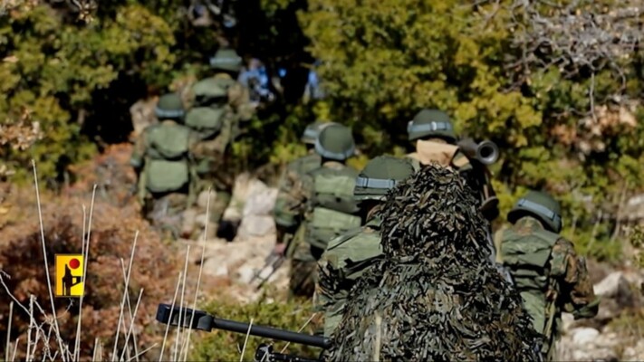 "حزب الله": استهدفنا ميركافا في بيت ليف ودمرنا أخرى في منطقة السدر وقوّة إسرائيليّة كانت تتحرّك على طريق عيترون