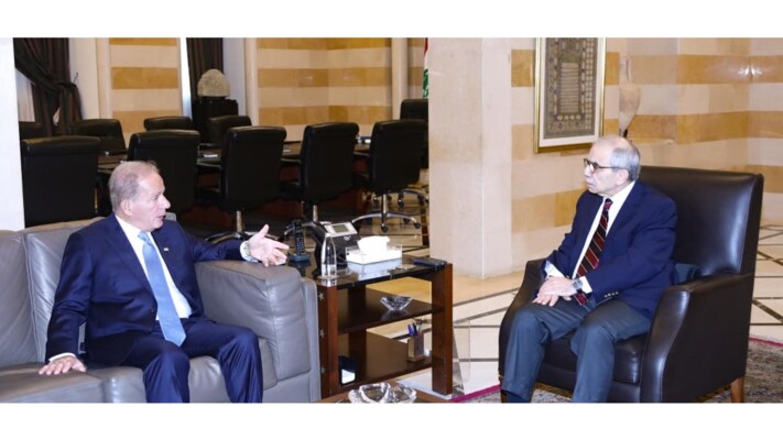سلام بحث مع السفير الأميركي في تنفيذ الإطار الثلاثي والانسحاب الإسرائيلي من المناطق التجريبية
