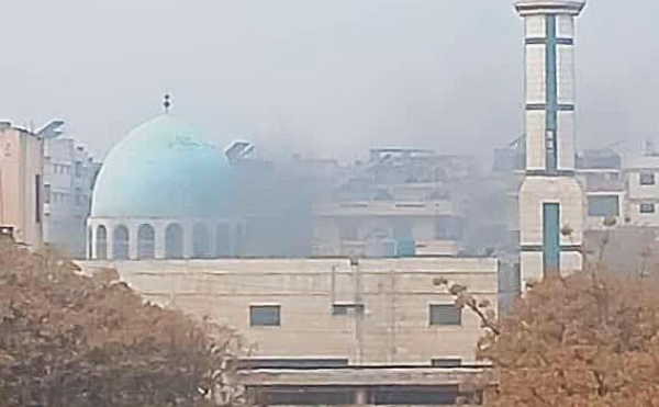 انفجار داخل جامع الإمام علي في حي وادي الذهب بمدينة حمص وسط سوريا