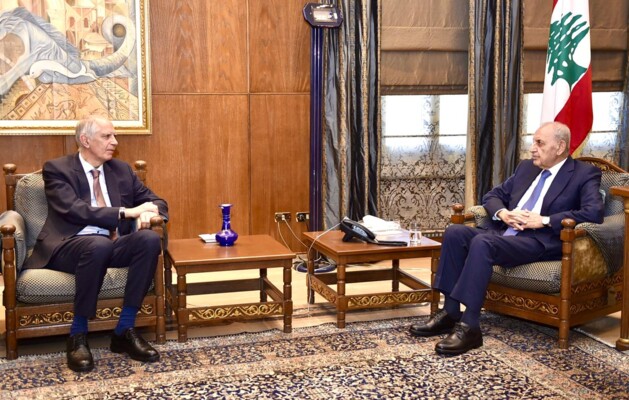 بري تابع الأوضاع العامة والمستجدات مع السفير الفرنسي والمدير الاقليمي للبنك الدولي
