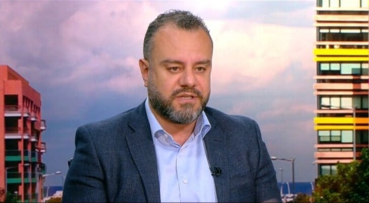 عبد المسيح طلب من بري أن "تبقى يده بيد عون وسلام" والأخير رد مازحًا "بلكي رئيس الحكومة مش قبلان"