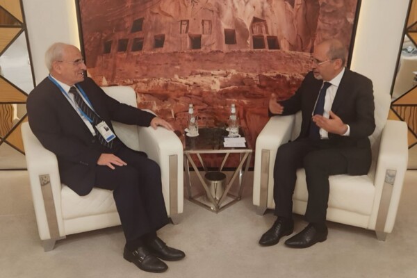 وزير الدفاع بحث مع وزير خارجية الأردن في العُلا سبل تعزيز التنسيق الأمني والعسكري بين البلدين