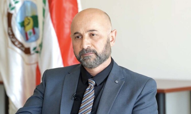 فاضل وجّه إنذارًا لكل متورط ببث معلومات خاطئة عن عمل الهيئة الناظمة لزراعة القنب وصلاحياتها