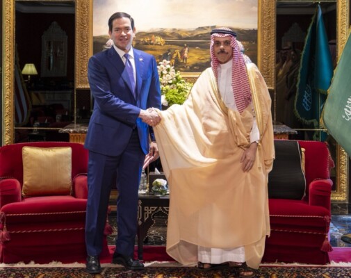 وزيرا خارجية السعودية وأميركا أكدا أهمية مواصلة التنسيق لتحقيق الأمن والاستقرار