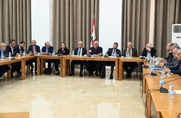 لجنة الأشغال تابعت موضوع المعابر الحدودية وتبنت توصيات اللجنة الفرعية معدلة