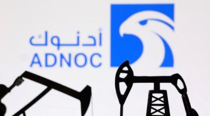 "بلومبرغ": شركة بترول أبوظبي أبلغت عملاءها باستئناف تحميل النفط الخام من موانئ الإمارات