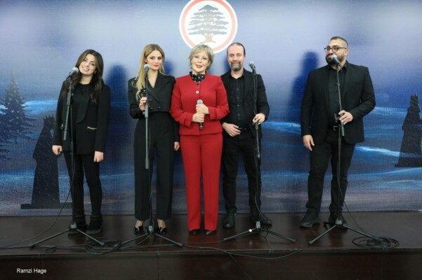 جعجع في اختتام رسيتال ميلادي لكشافة الحرية: نعمل ليعيش أطفال لبنان فرحة العيد ولنصبح دولة فعلية لا نظرية