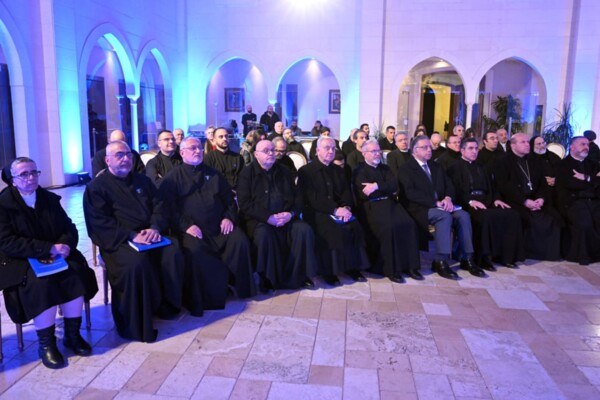 الرهبانية الأنطونية اختتمت يوبيلها 325 بإطلاق كتاب: أصالة شرقية وتوثب خلاق