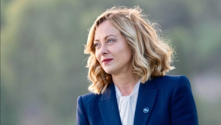 رئيسة وزراء إيطاليا: أتضامن مع البابا لاوون ولن أشعر بالراحة في مجتمع ينفذ فيه الزعماء الدينيون ما يمليه عليهم الزعماء السياسيون