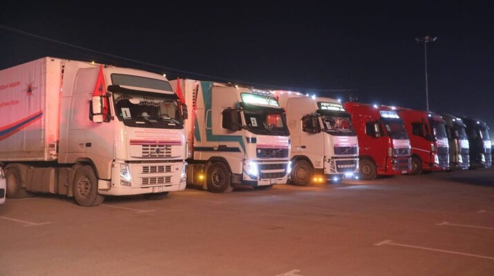 سلطات قرغيزستان أرسلت 129 طنا من المساعدات الإنسانية إلى إيران