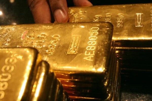 "بلومبرغ": تضارب الإشارات بشأن إنهاء الحرب على إيران يضغط على أسعار الذهب