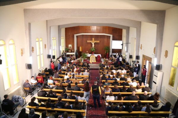 الأب بوعبود يترأس قداس خميس الأسرار في دير مار ضوميط ويدعو إلى المحبة والتماسك الوطني