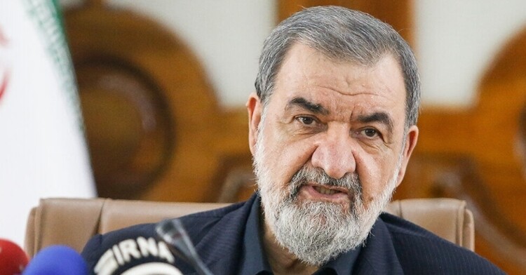 رضائي: على إسرائيل مغادرة لبنان وإذا كانت الإمارات والكويت تقفان إلى جانب الصهاينة فعليهما اعطاء أبوظبي للسعودية وبوبيان للعراق