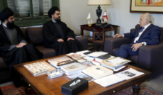 وزير الثقافة تسلم من المستشار الثقافي الأيراني دعوة لزيارة طهران