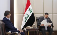 رئيس الوزراء العراقي تسلم رسالة من السيسي تضمنت دعوته لزيارة مصر