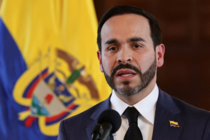 رئيس كولومبيا طلب من ترامب تعليقًا موقتًا للرسوم الجمركية لتخفيف وطأة الزلزال