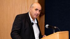 لحود خلال اطلاق المسار التشاوري الوطني لتطوير قطاع الزيتون بطرابلس: يمثل ركيزة أساسية للأمن الغذائي والتنمية الريفية