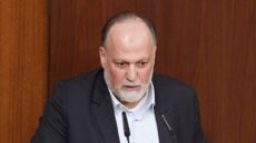 عمار: فلتكف أميركا يدها عن التدخل في الشؤون اللبنانية والعبث باستقراره فاللبنانيون قادرون وحدهم على معالجة مشاكلهم