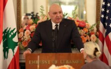 عون: يمكن نزع سلاح حزب الله إذا كنا صادقين بشأن ما يتطلبه الأمر فعلاً اي ازالة الاحتلال وتولّي الجيش السيطرة الكاملة وبرنامج إعادة إعمار