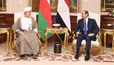 السيسي لسلطان عمان: نقوم باتصالات وتحركات مكثفة لوقف الحرب في أسرع وقت