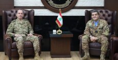 قائد الجيش تداول مع قائد 