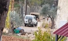 الجيش اللبناني يتفقد عددًا من المنازل في بنت جبيل وعيناتا بناءً على طلب 
