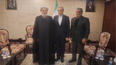عراقجي تسلم من الخطيب في طهران مذكرة بشأن العدوان الإسرائيلي: لا يمكن أن ننسى لبنان ونحن إلى جانبكم