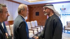 لقاء بين الرئيس الإيراني وولي عهد أبوظبي على هامش قمة بريكس في الهند