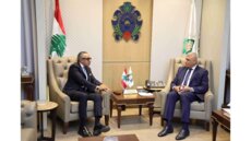 اللواء شقير استقبل السفير المصري في زيارة وداعية وعرض معه الأوضاع