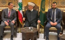 دريان بحث مع الصايغ بآخر المستجدات على الساحة اللبنانية واستقبل نائب رئيس الصليب الأحمر