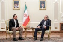 التلفزيون الإيراني: قائد الجيش الباكستاني غادر طهران